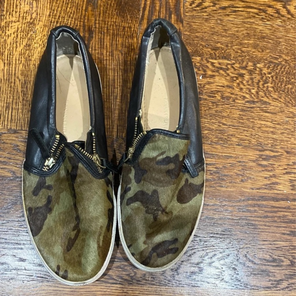 Banana Republic Sneakers
